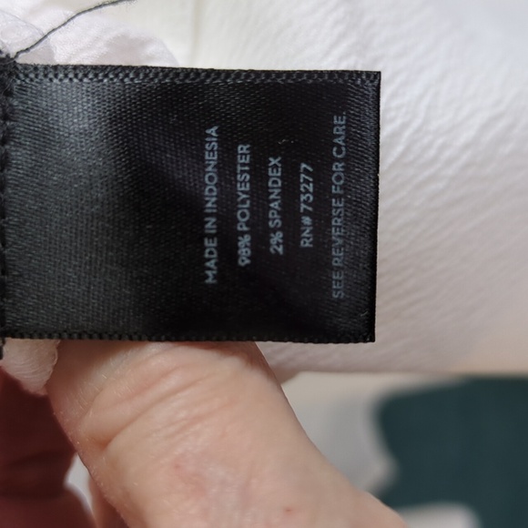 Simply Vera Vera Wang Button Front Blouson Sleeve Blouse NWOT - Picture 9 of 12